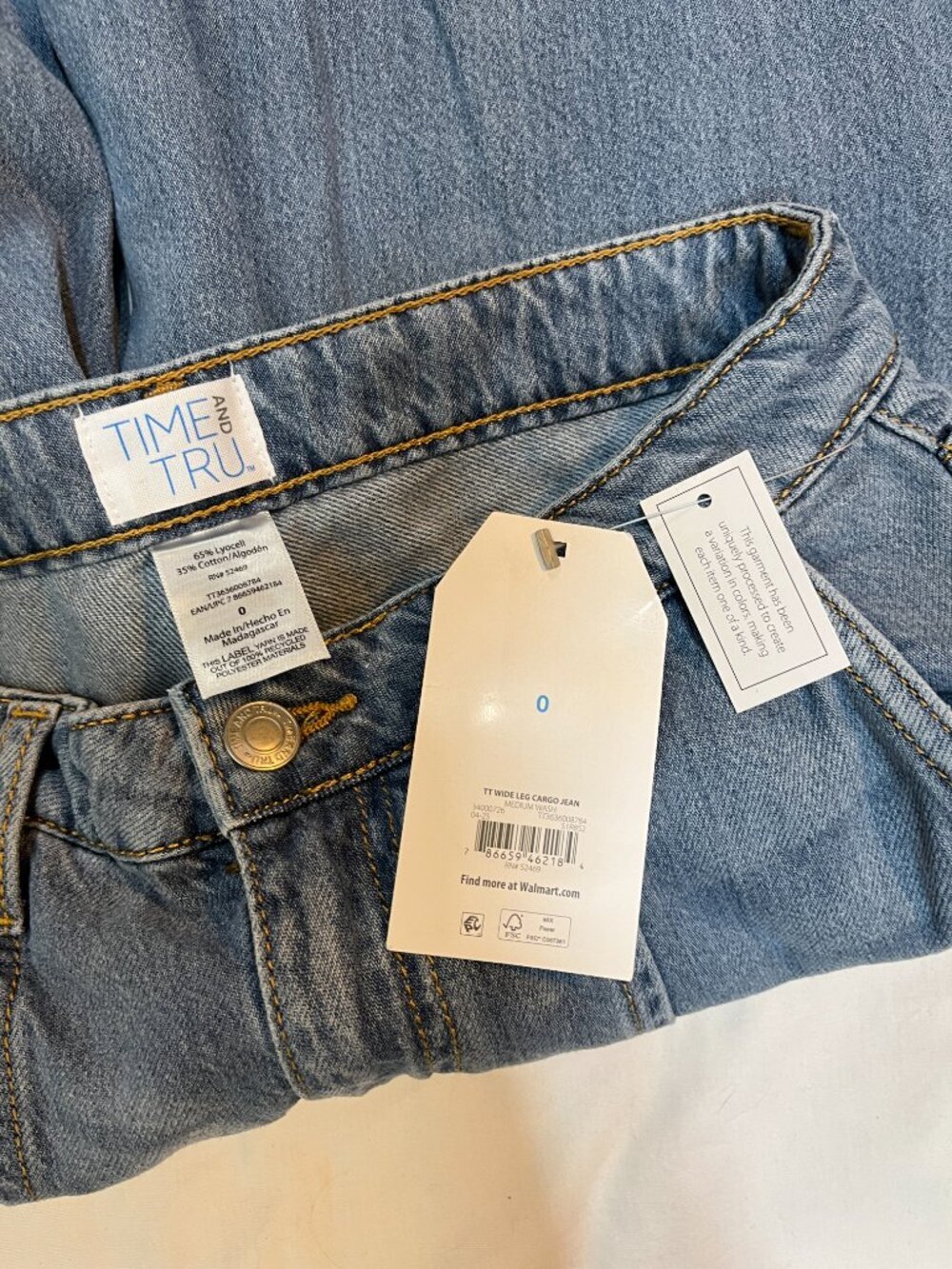 Time and Tru Cargo Jeans Size 0 Medium Wash Wide Leg NWT - Picture 7 of 7